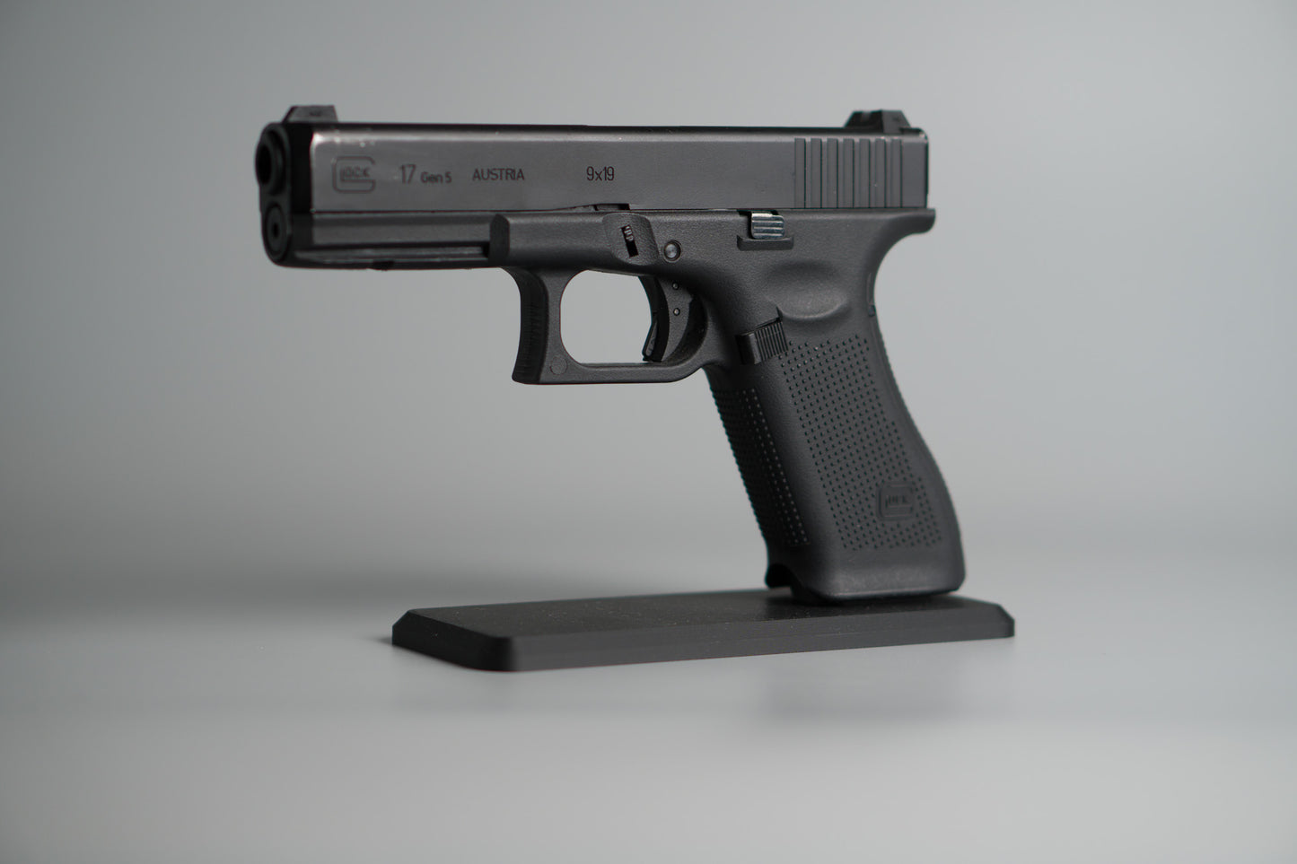 Display Stand for AAP-01/Glock Airsoft Pistols