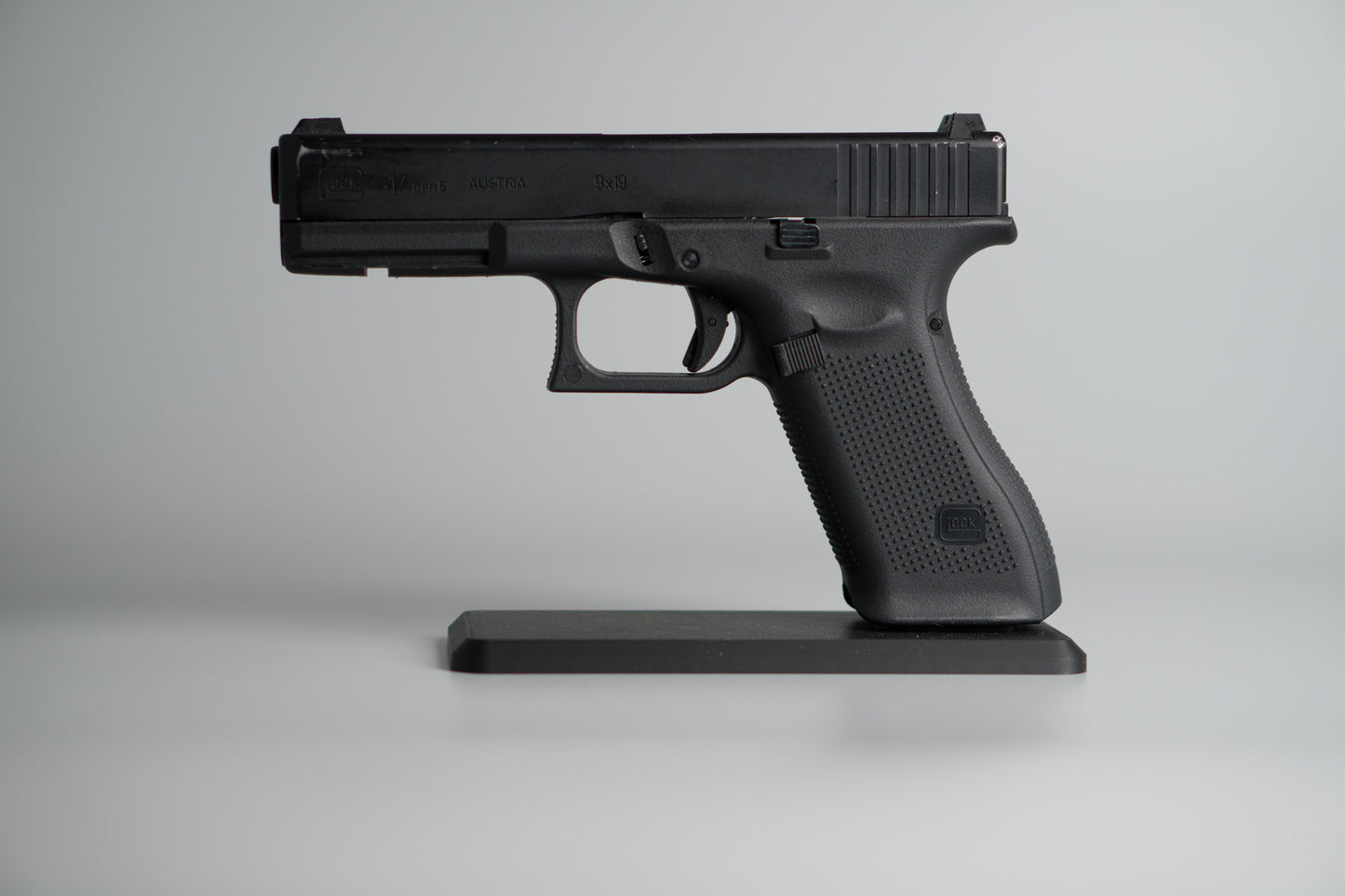 Display Stand for AAP-01/Glock Airsoft Pistols